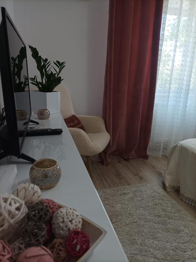 Soft Apartments Galati  Luaran gambar