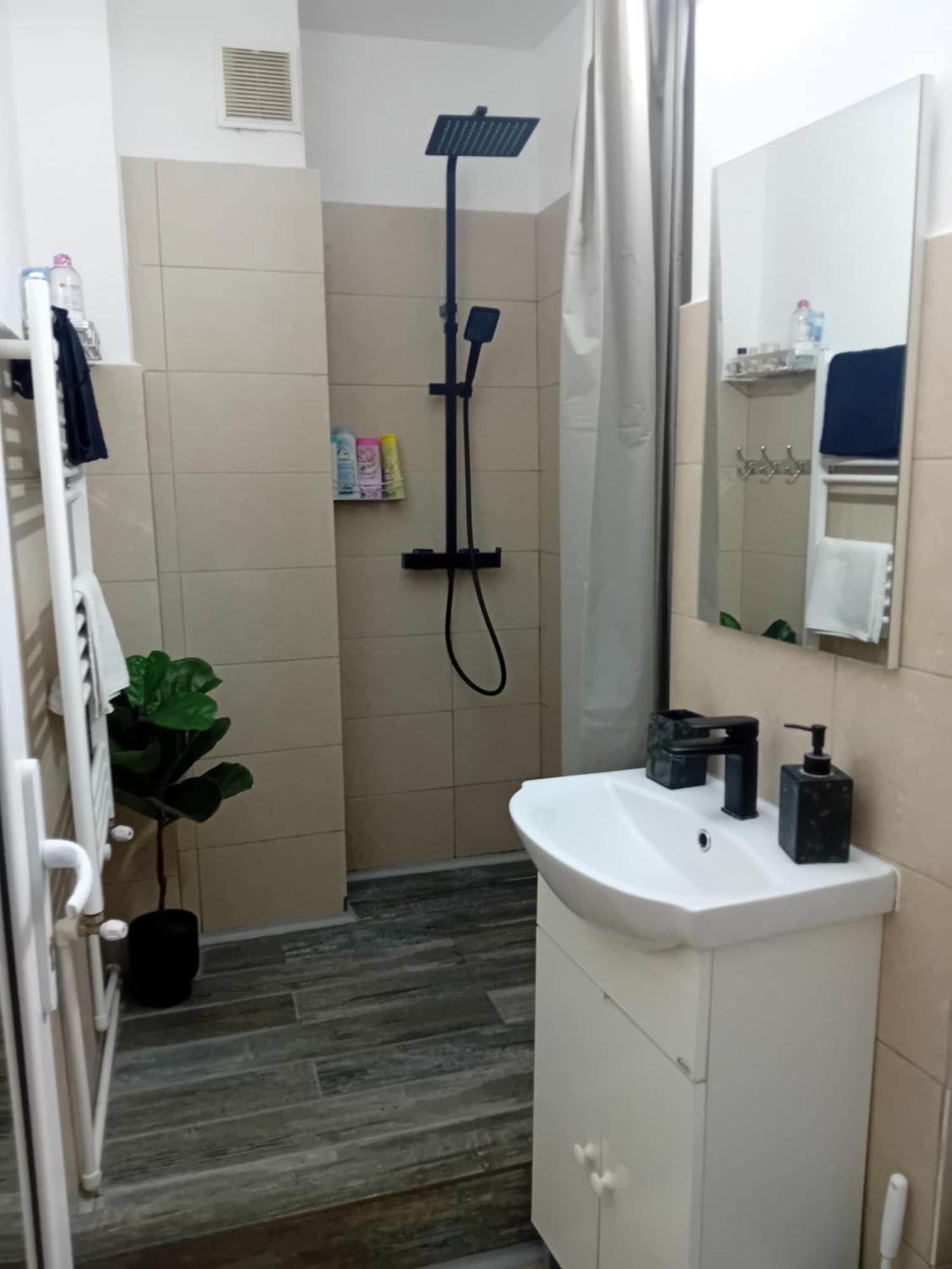 Soft Apartments Galati  Luaran gambar